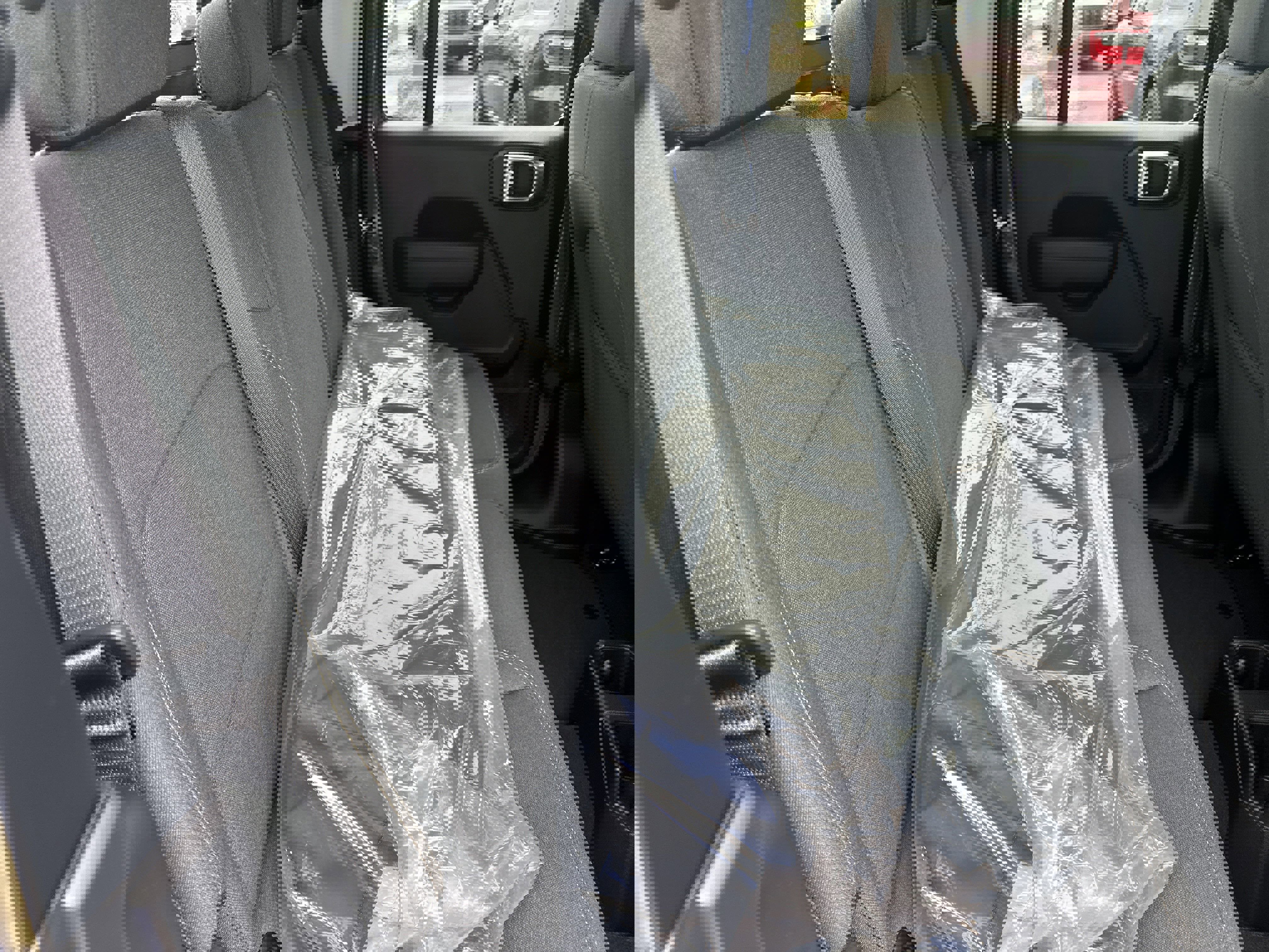 New 2025 Jeep Gladiator Sport image 28