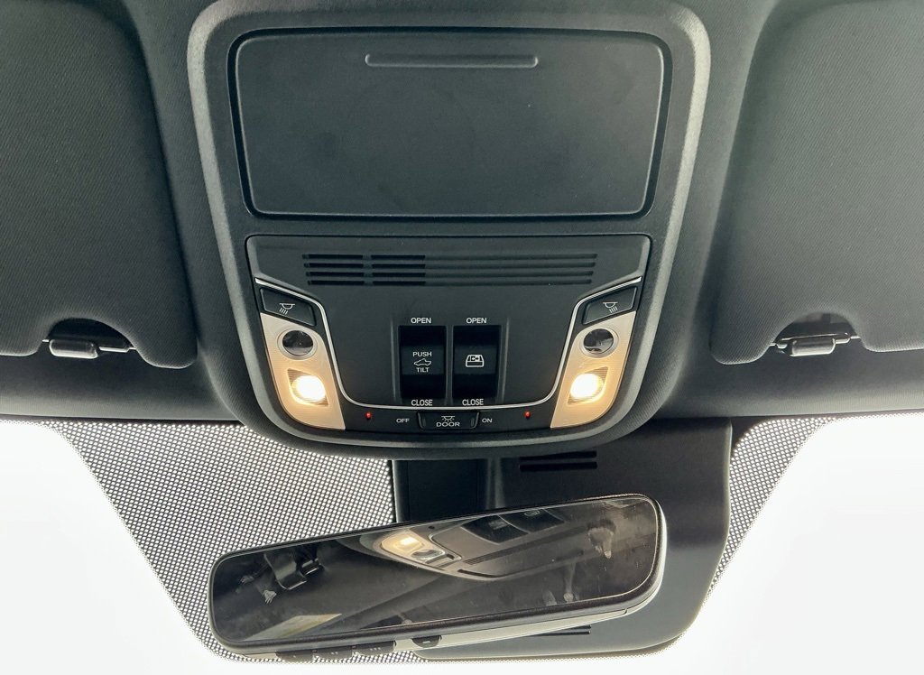 Used 2025 Honda Ridgeline Black Edition image 34