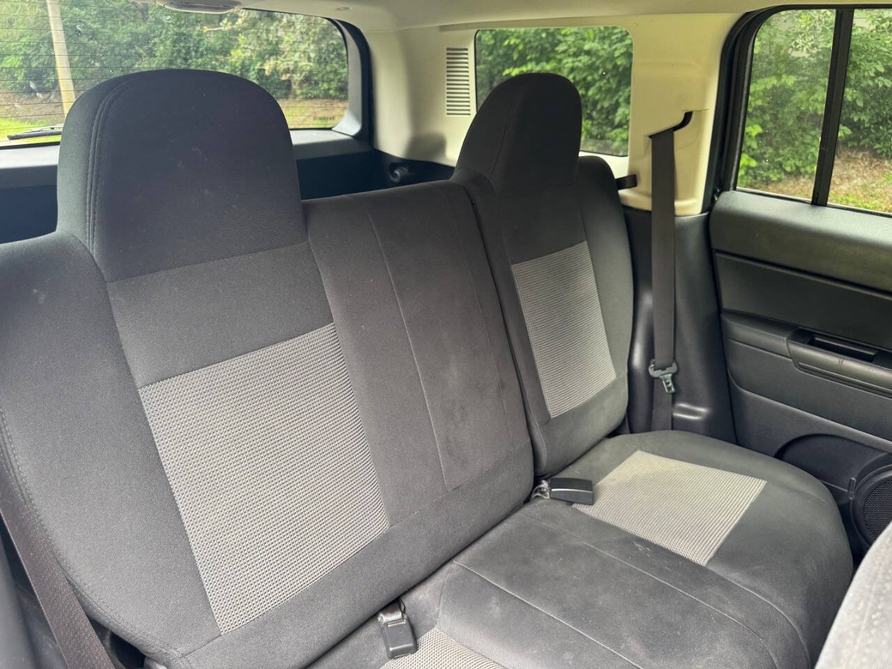 Used 2015 Jeep Patriot Sport w/ Power Value Group FWD image 12