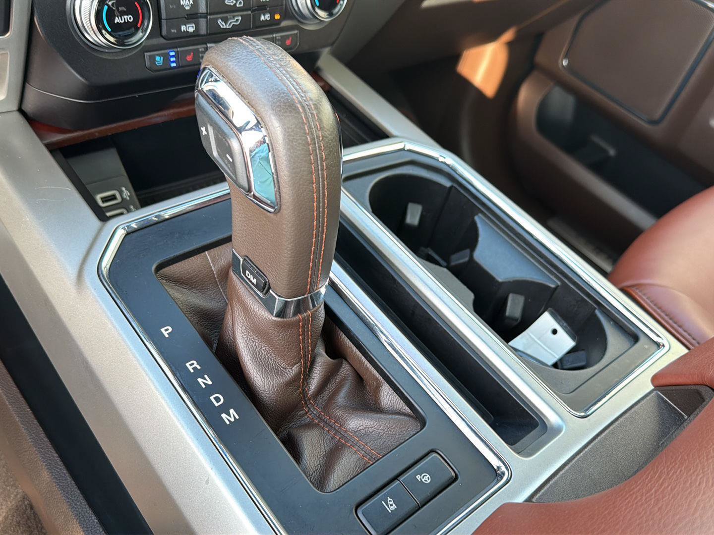 Used 2019 Ford F150 King Ranch w/ Equipment Group 601A Luxury AWD/4WD image 31