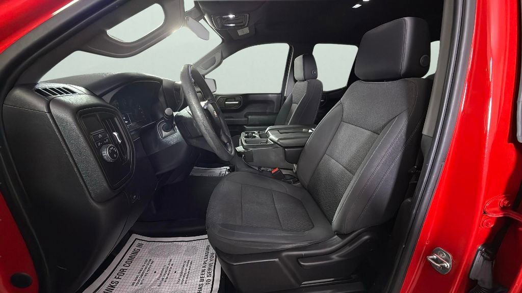 Used 2021 Chevrolet Silverado 1500 Custom image 17