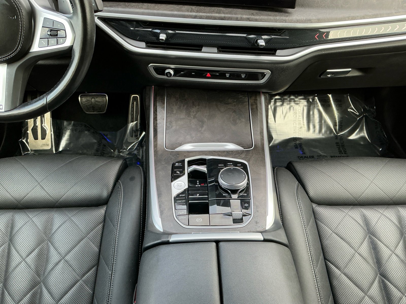 Used 2023 BMW X7 xDrive40i w/ M Sport Package image 10