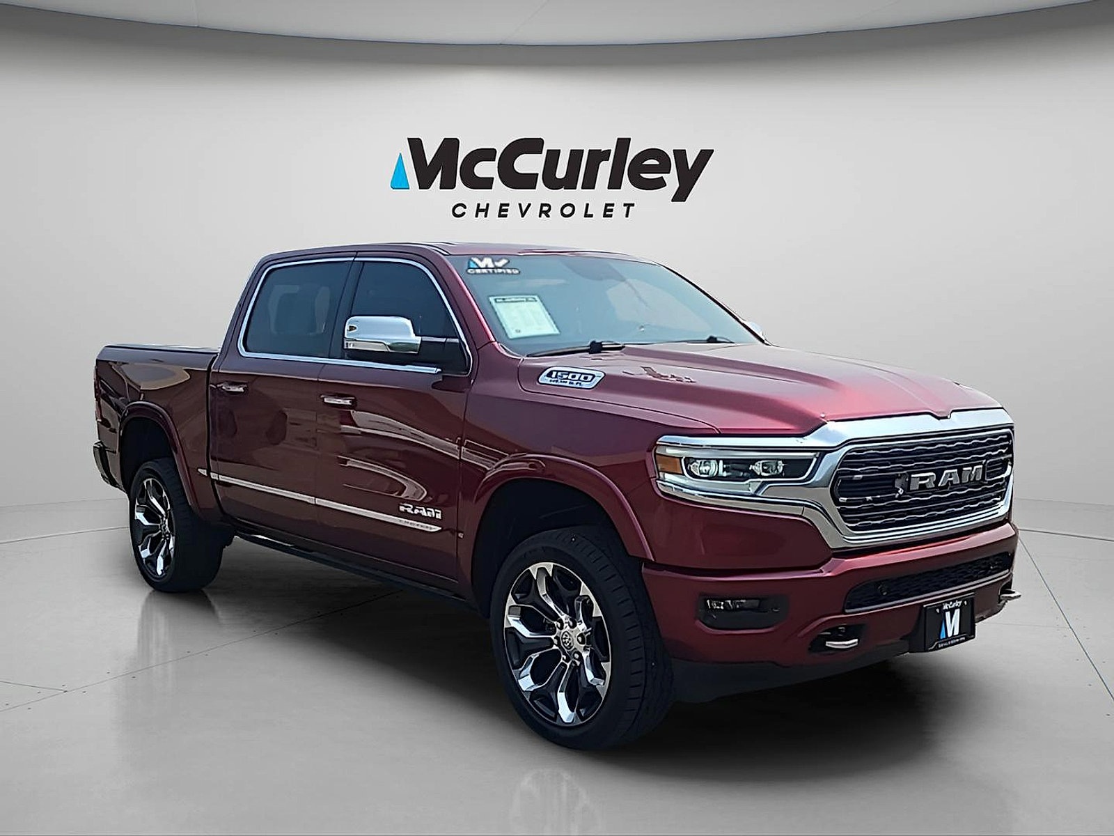 Used 2019 RAM 1500 Limited AWD/4WD video 1