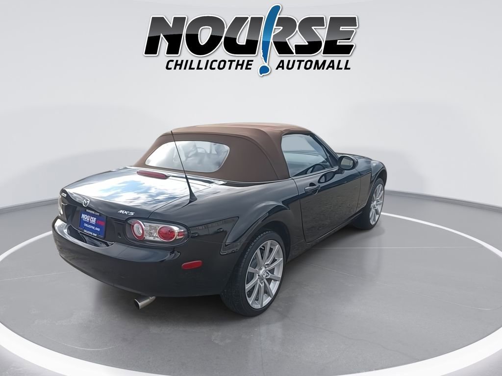 Used 2008 MAZDA MX-5 Miata Grand Touring w/ Premium Pkg image 8