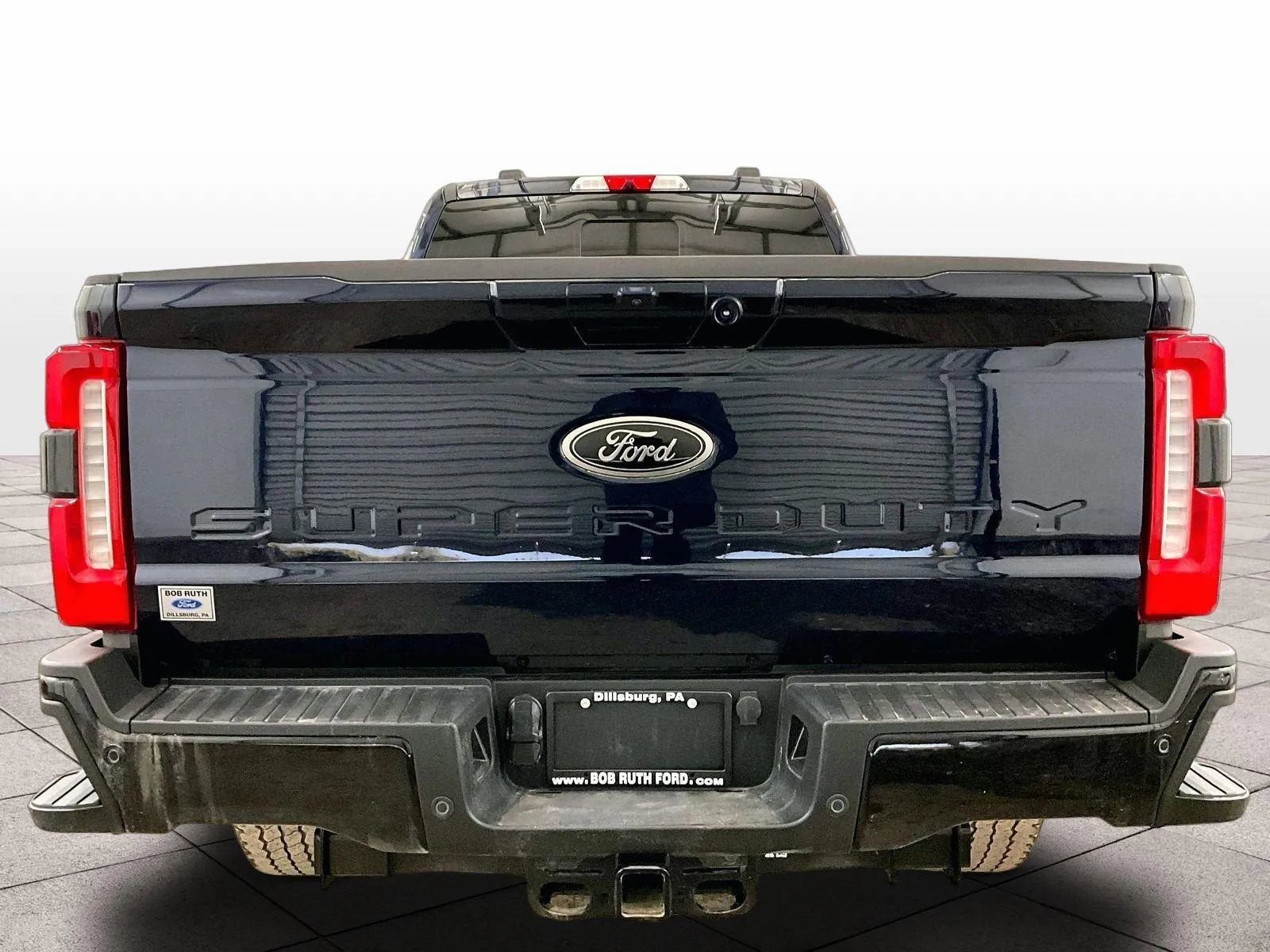 Certified 2025 Ford F250 Lariat w/ Lariat Ultimate Package image 4