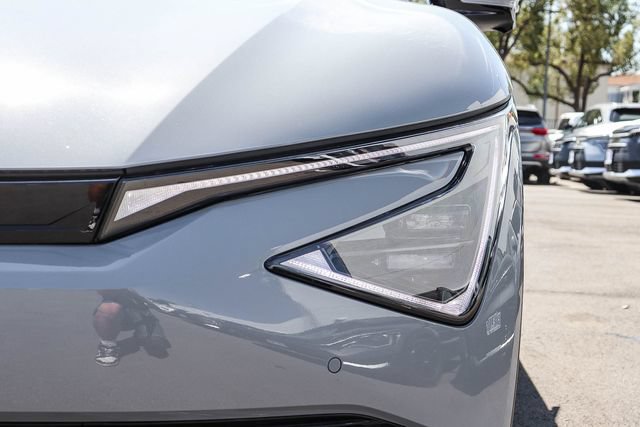 New 2026 Kia EV6 Wind RWD image 12