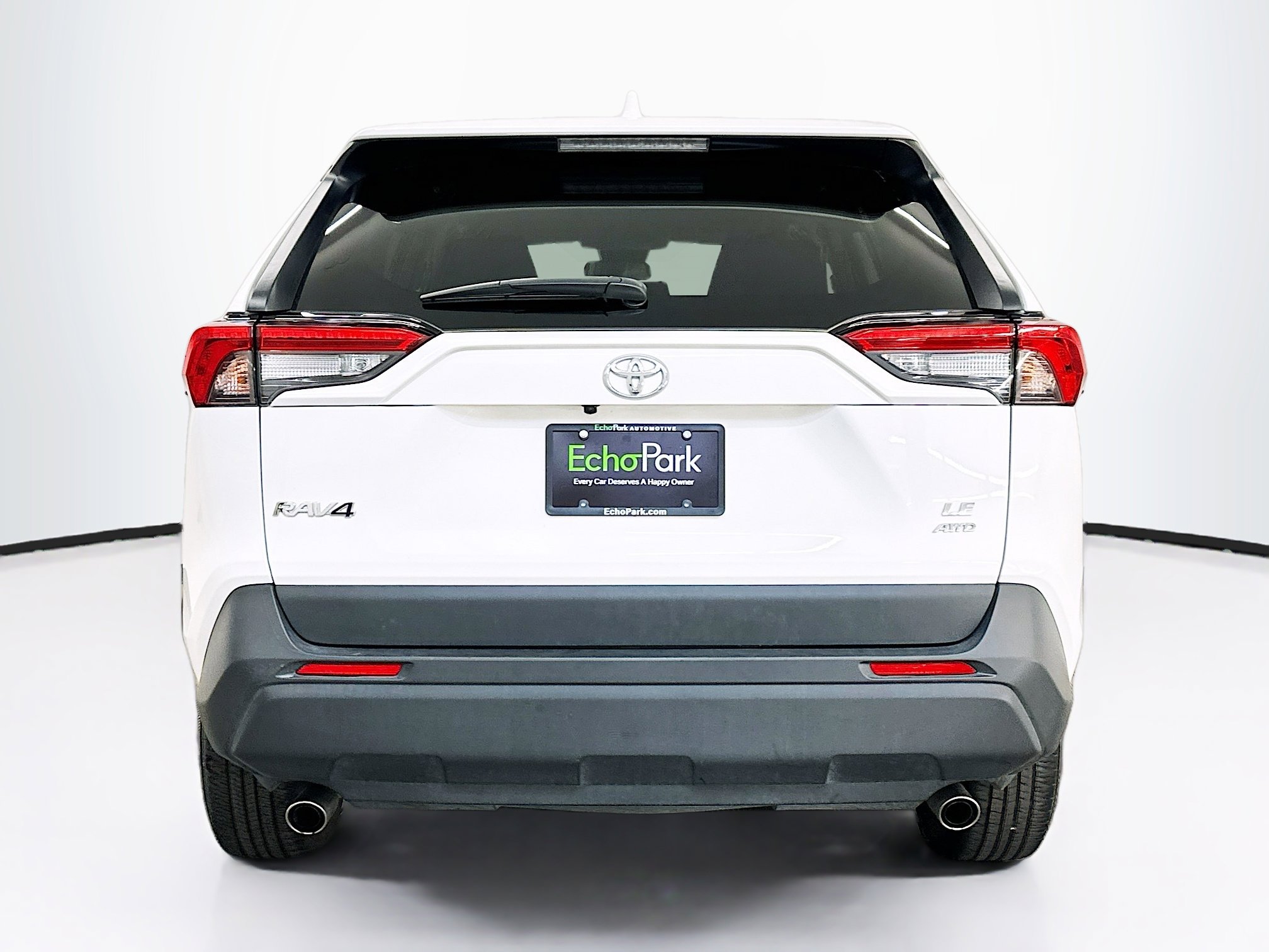 Used 2025 Toyota RAV4 LE image 7