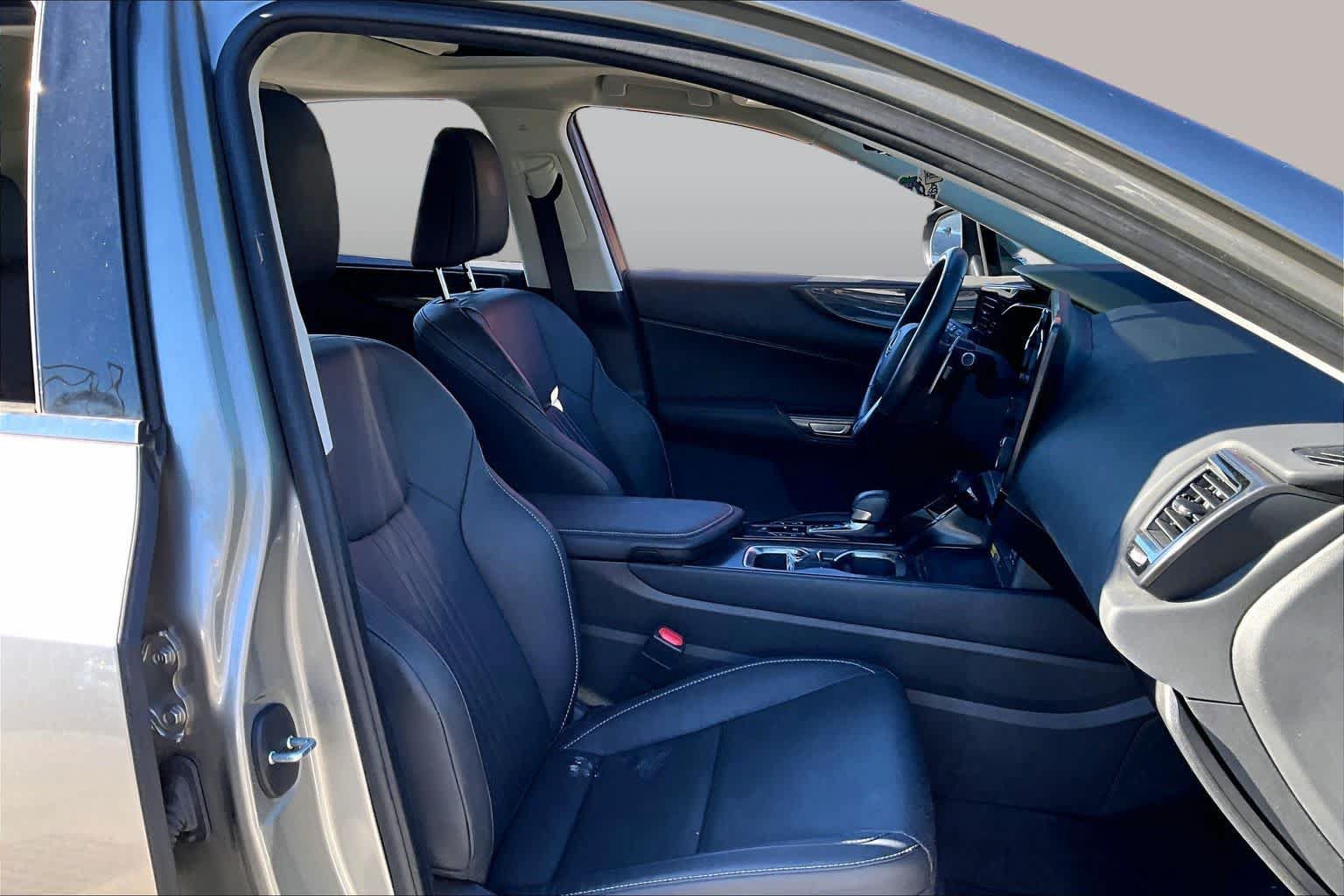 Used 2024 Lexus NX 350 AWD image 9