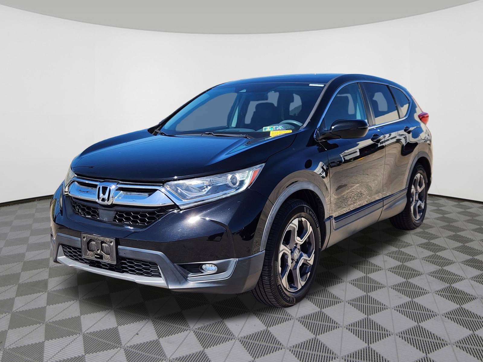 Used 2018 Honda CR-V EX image 2