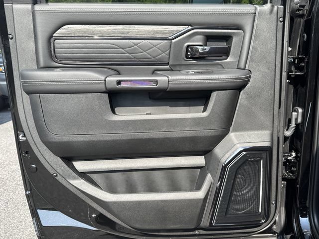 New 2026 RAM 3500 Limited AWD/4WD image 21
