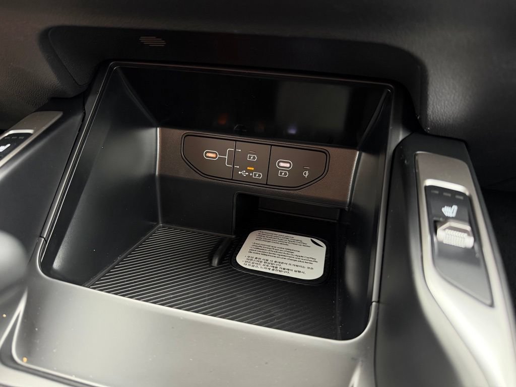 New 2026 Kia Sorento S FWD image 22