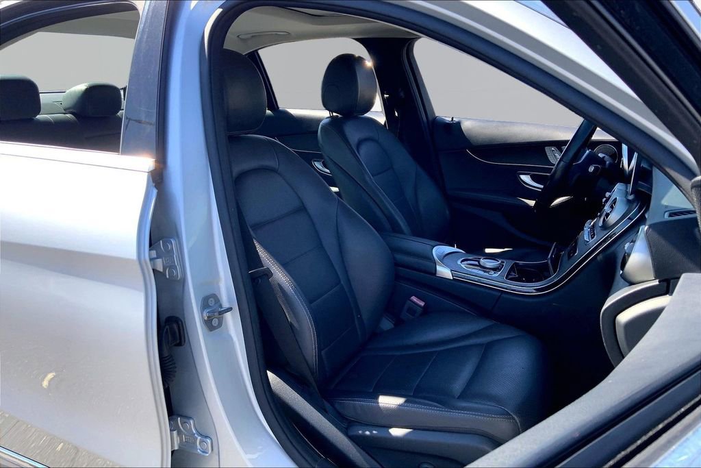 Used 2020 Mercedes-Benz C 300 Sedan image 20