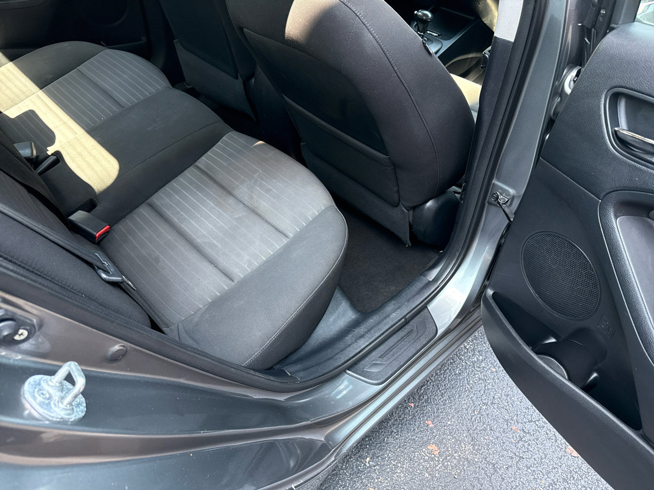 Used 2015 Kia Forte EX image 25