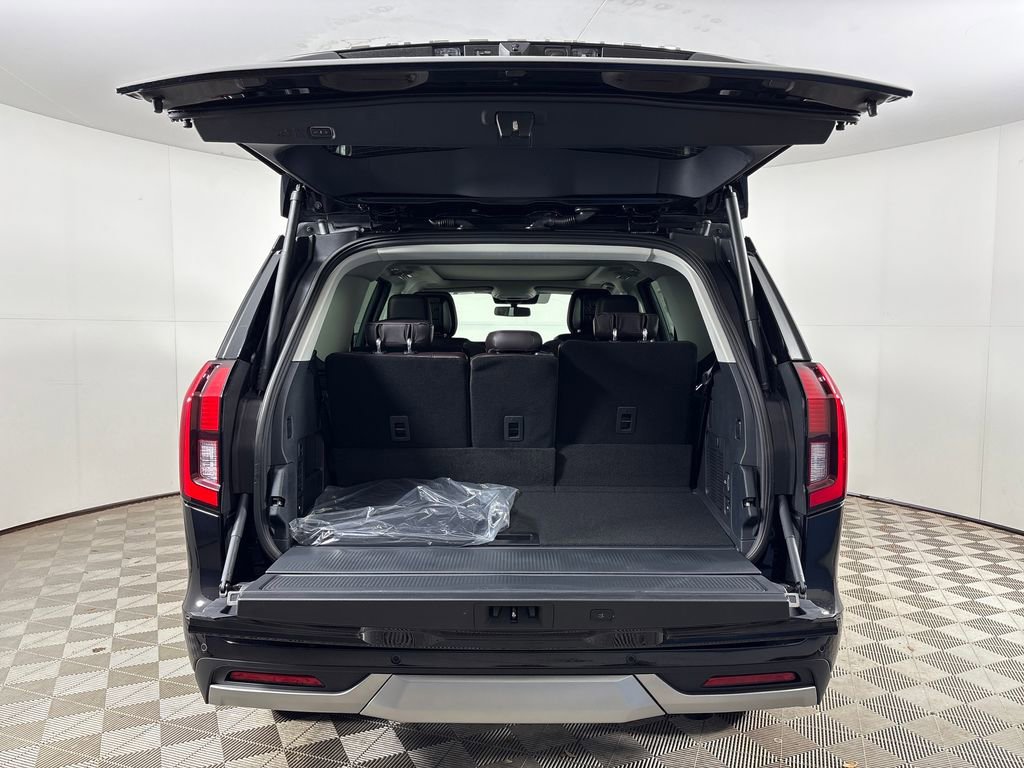 New 2026 Ford Expedition Platinum image 32