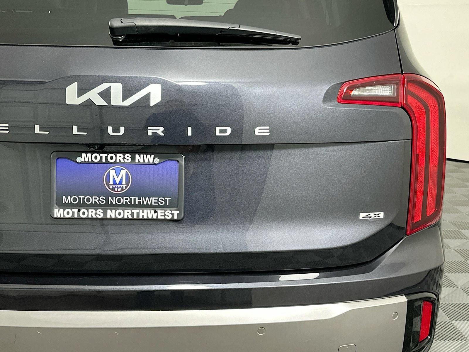 Used 2025 Kia Telluride S AWD/4WD image 25