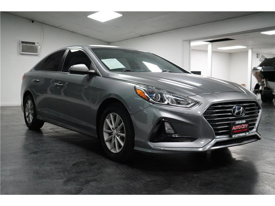 Used 2018 Hyundai Sonata SE w/ Cargo Package image 1