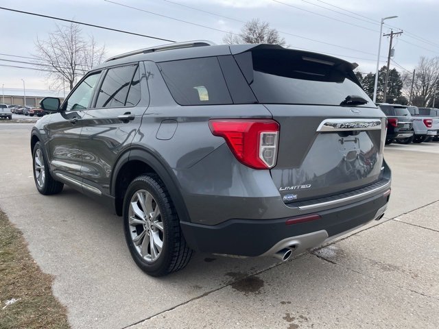 Used 2023 Ford Explorer Limited w/ Equipment Group 301A image 2