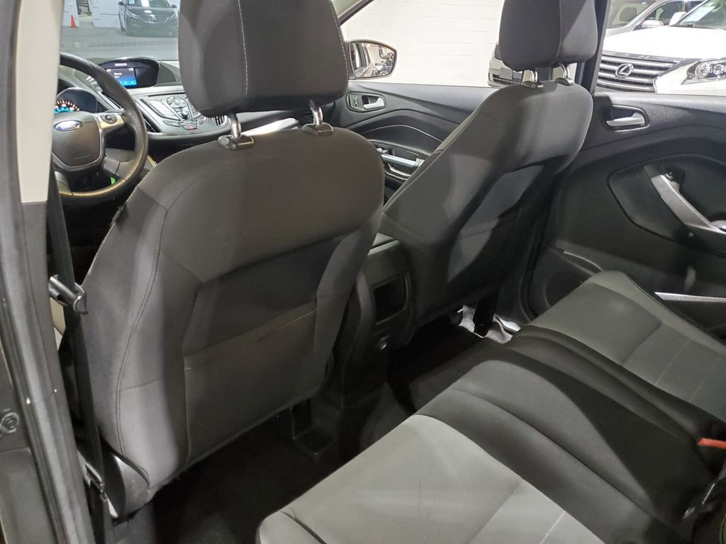 Used 2016 Ford Escape SE image 19