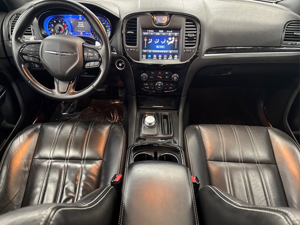 Used 2022 Chrysler 300 S image 21