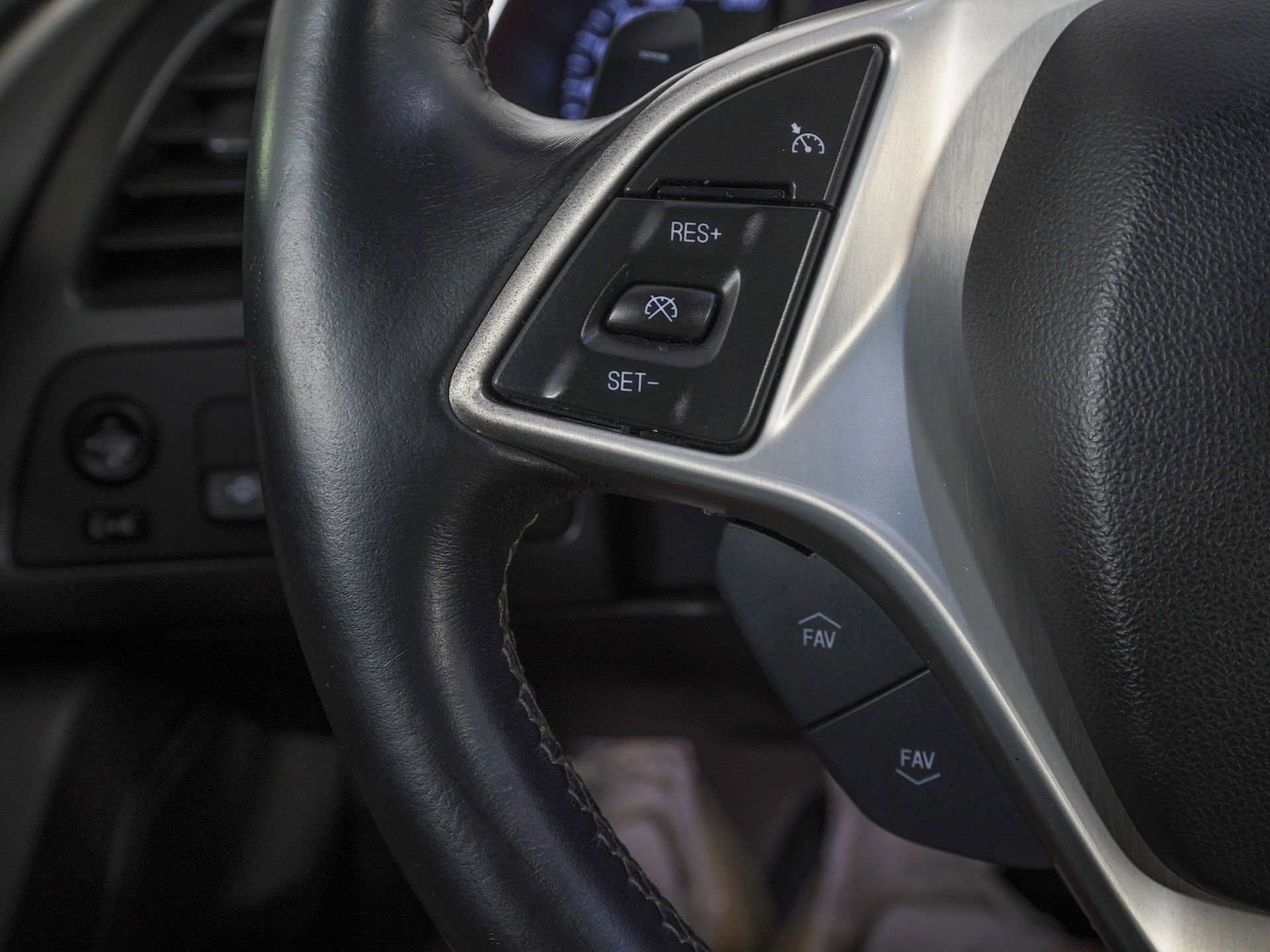 Used 2015 Chevrolet Corvette Stingray Convertible w/ 2LT Preferred Equipment Group image 21