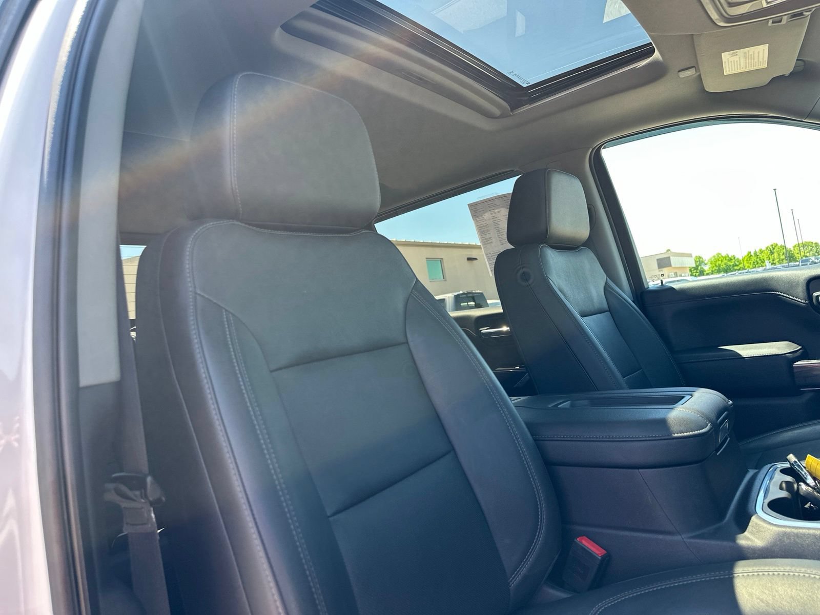 Used 2019 Chevrolet Silverado 1500 LTZ w/ LTZ Premium Package AWD/4WD image 38