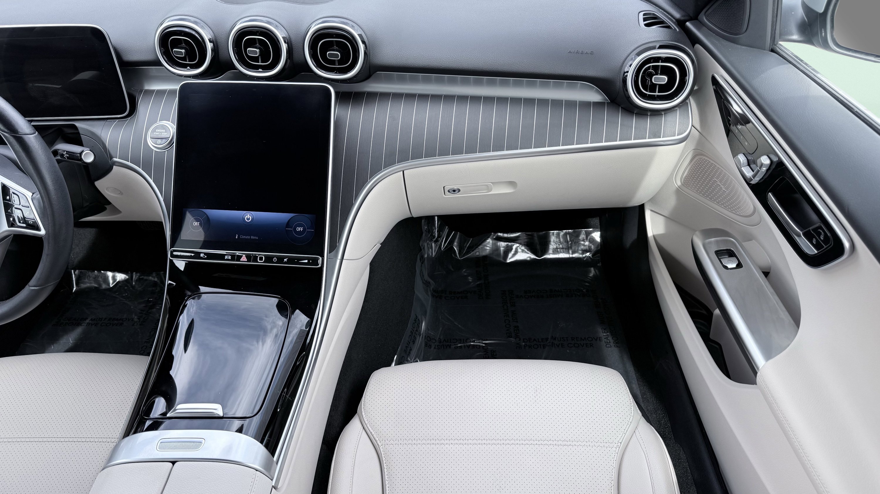 Used 2025 Mercedes-Benz C 300 Sedan image 50