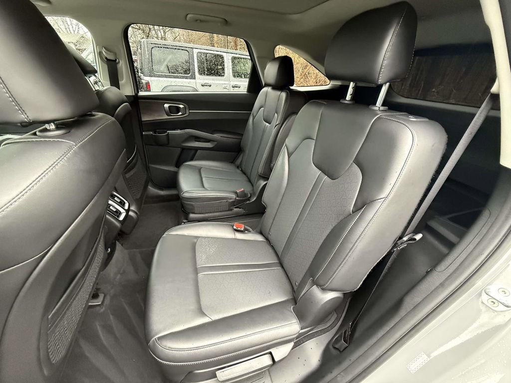 Used 2022 Kia Sorento X-Line EX image 13