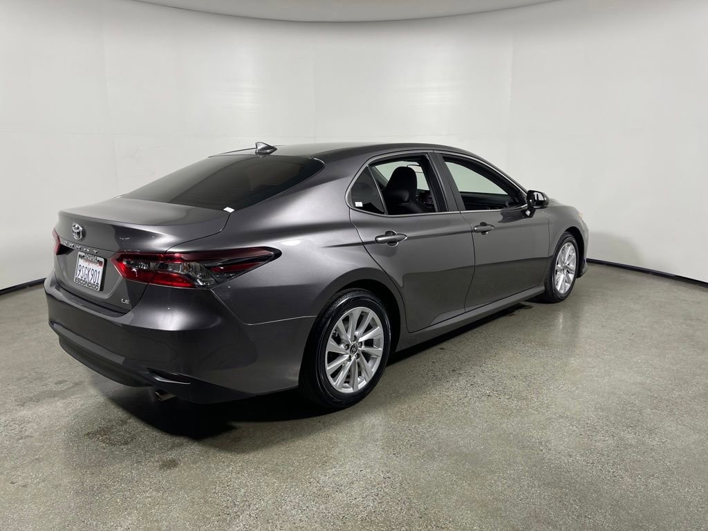 Certified 2023 Toyota Camry LE image 3