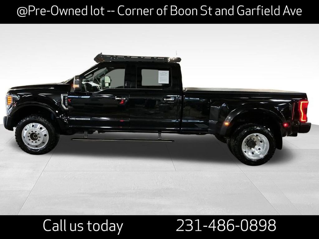 Used 2019 Ford F450 Platinum w/ Platinum Ultimate Package image 2
