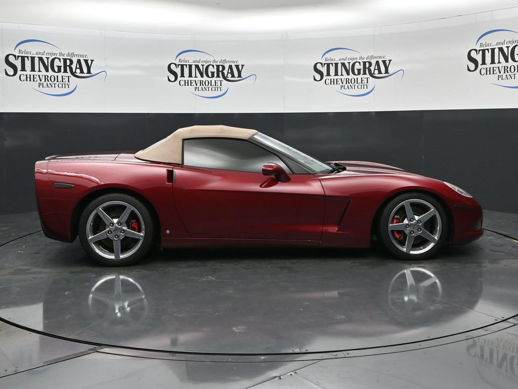Used 2006 Chevrolet Corvette Convertible w/ Preferred Equipment Group RWD image 8