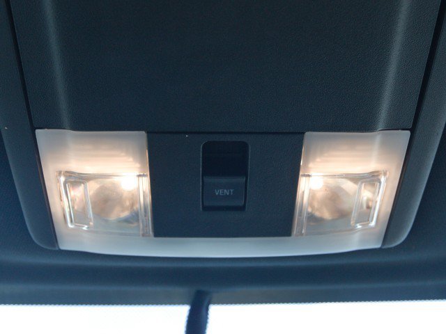 Used 2015 Lincoln Navigator 4WD image 28
