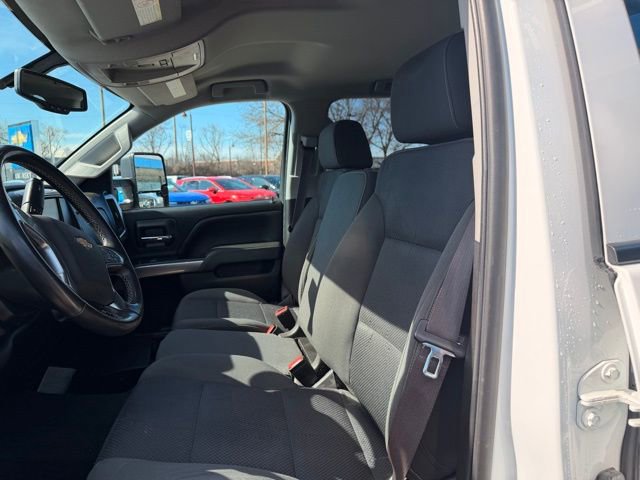 Used 2016 Chevrolet Silverado 2500 LT w/ LT Convenience Package image 12