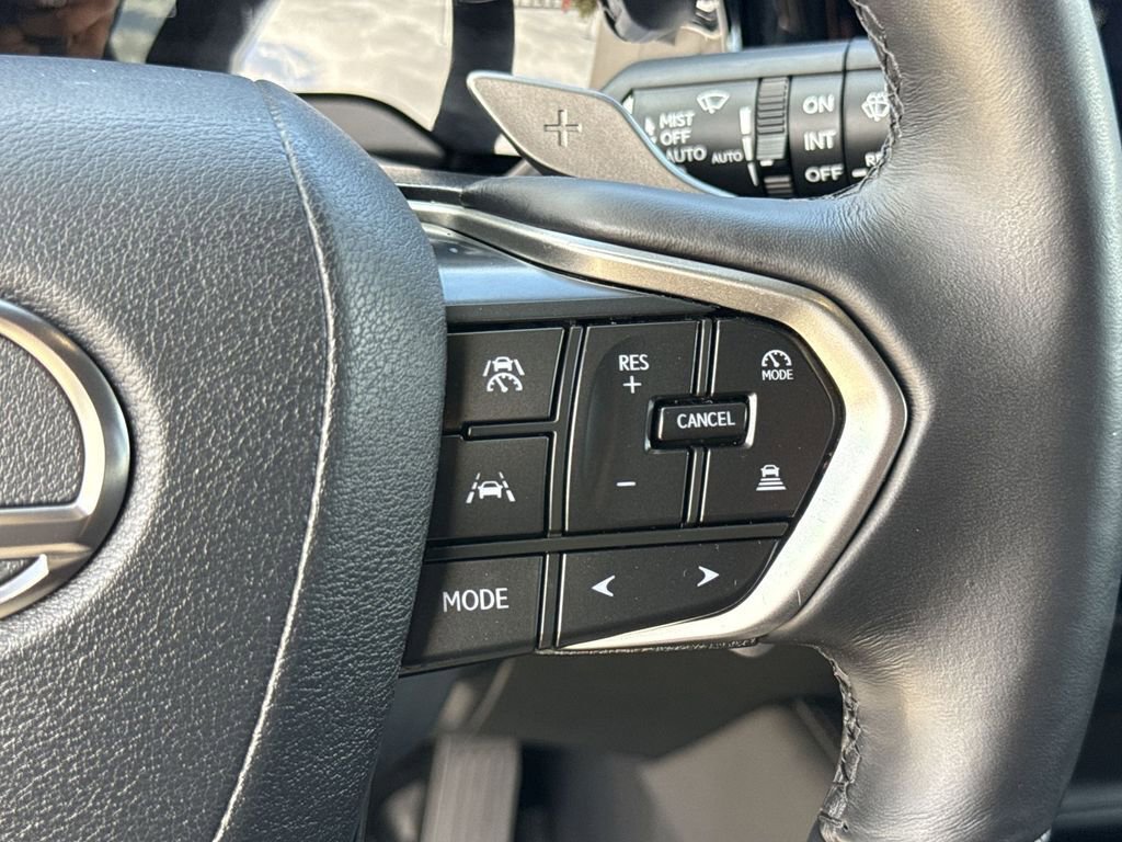 Used 2025 Lexus RX 350 Premium w/ Accessory Package (Z1) image 27