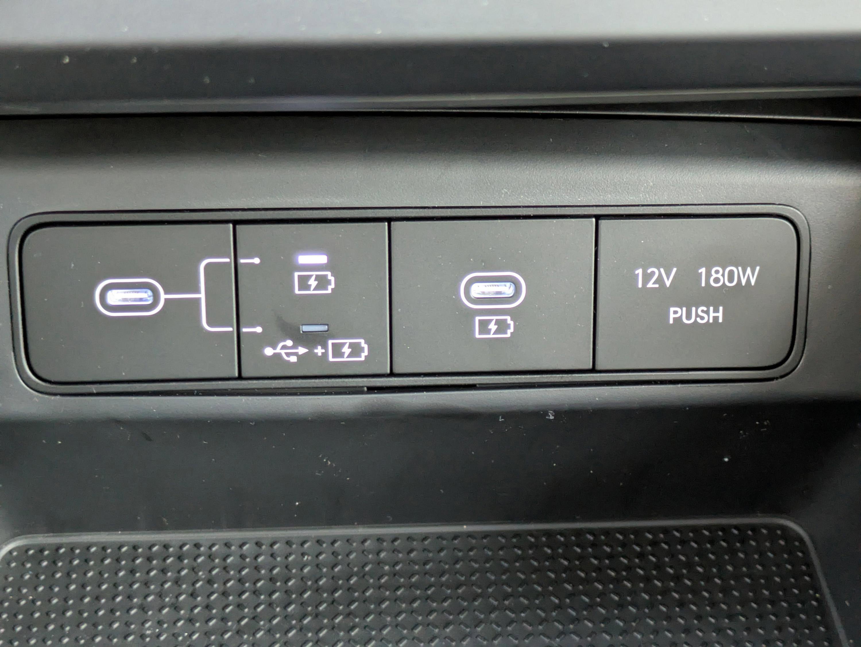 New 2026 Hyundai Tucson SE image 19