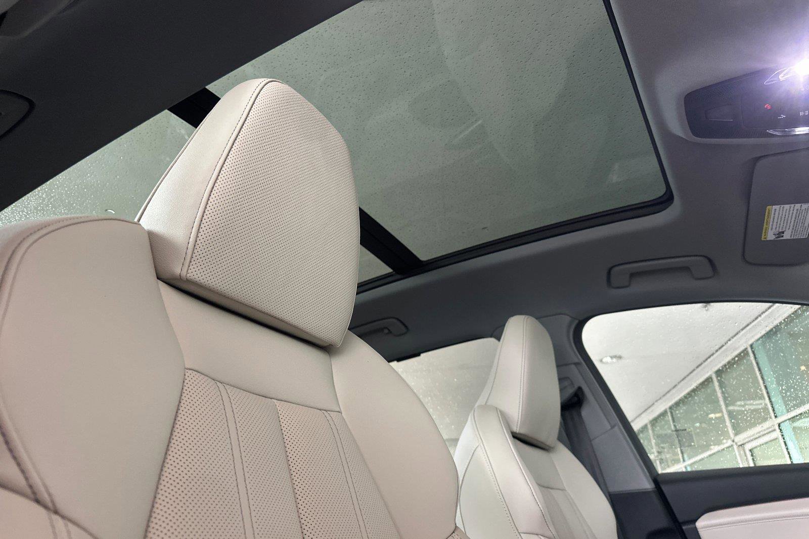 New 2025 Audi Q6 e-tron Premium Plus image 16