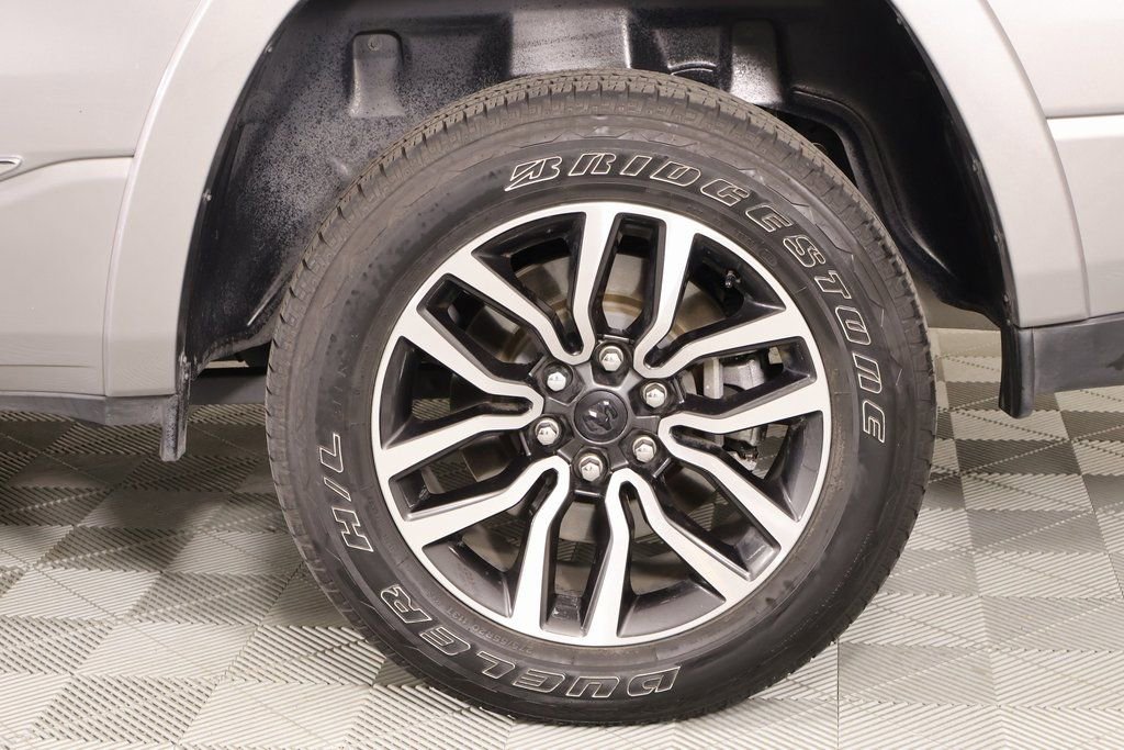 Used 2025 RAM 1500 Limited AWD/4WD image 21
