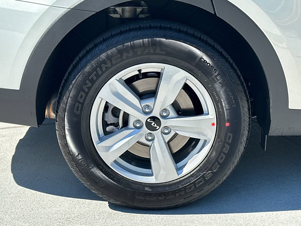 New 2026 Kia Sorento LX FWD image 7