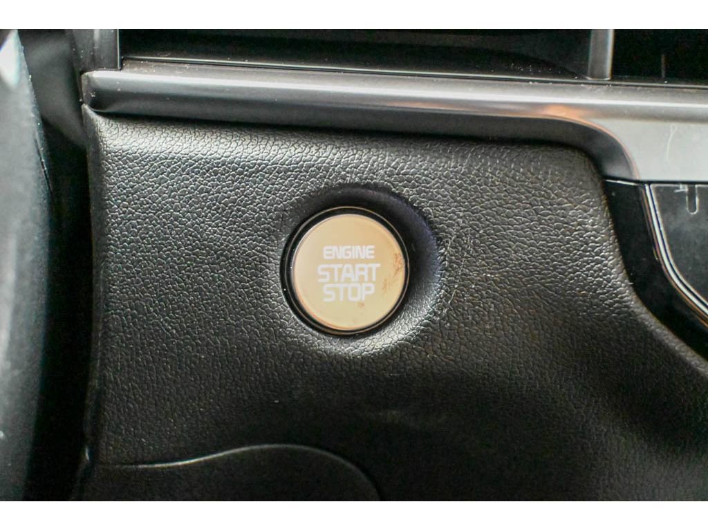 Certified 2025 Kia Sorento LX image 32