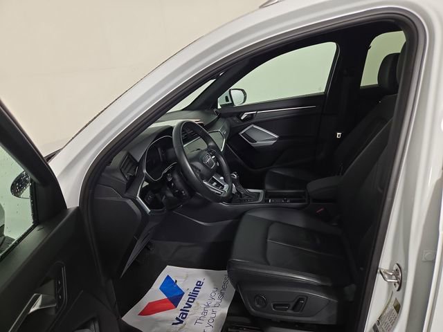 Used 2025 Audi Q3 2.0T Premium AWD/4WD image 11