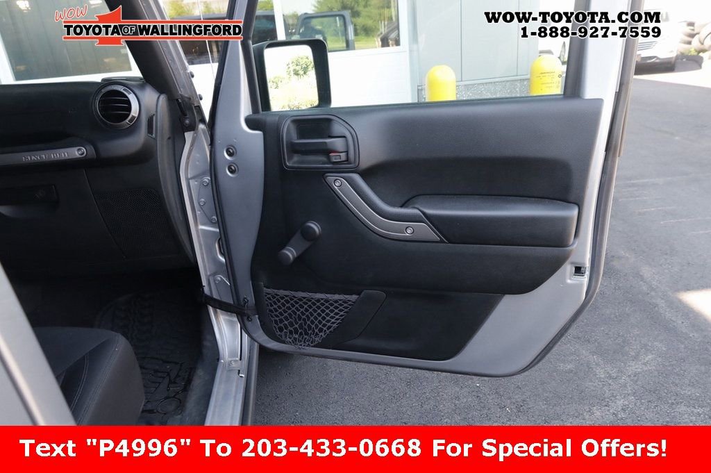 Used 2018 Jeep Wrangler Unlimited Willys Wheeler image 13