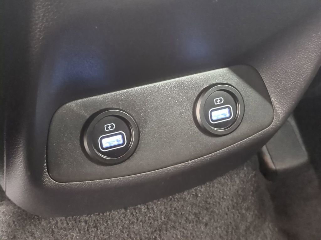 Certified 2023 Hyundai Santa Fe SE FWD image 17