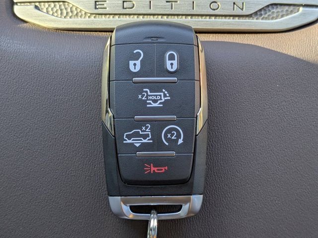 New 2026 RAM 1500 Limited w/ Trailer Tow Group image 31