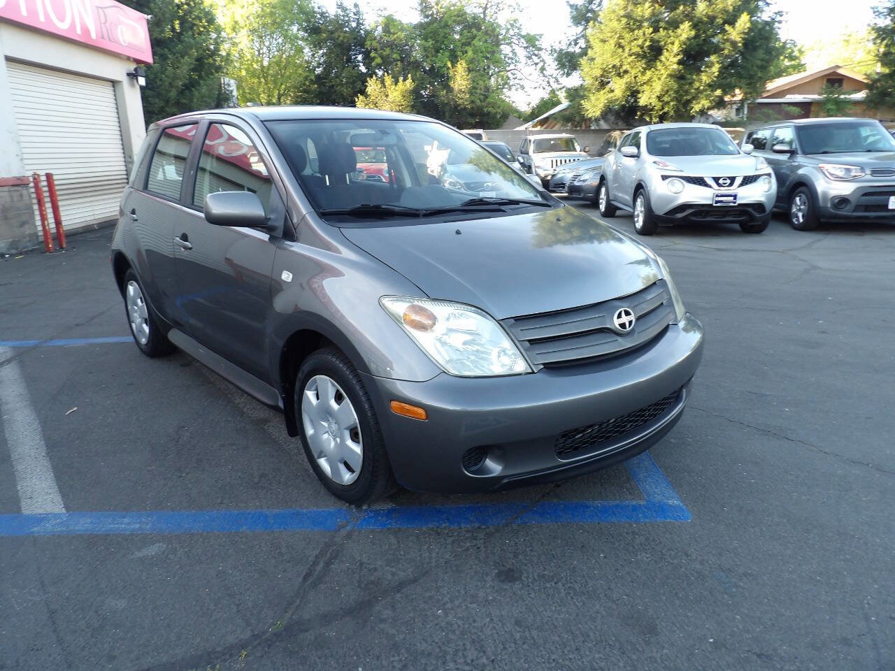 Used 2004 Scion xA image 2
