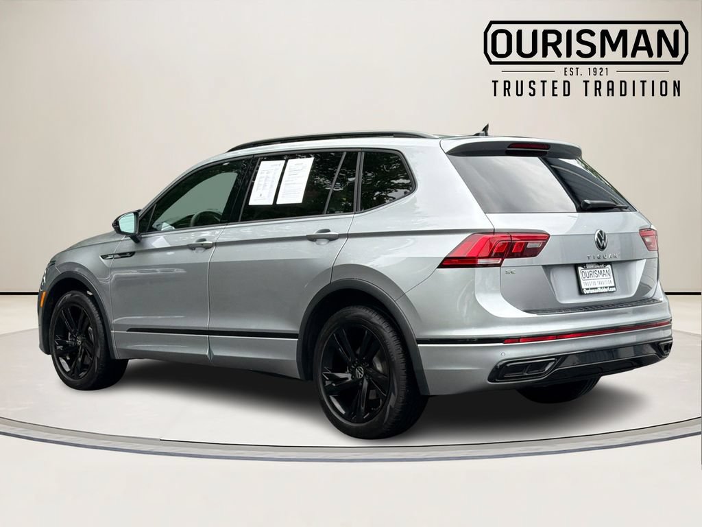 Certified 2023 Volkswagen Tiguan SE R-Line FWD image 4