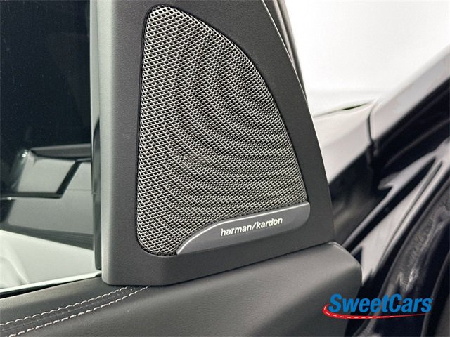 Used 2023 BMW X7 M60i w/ Executive Package image 46