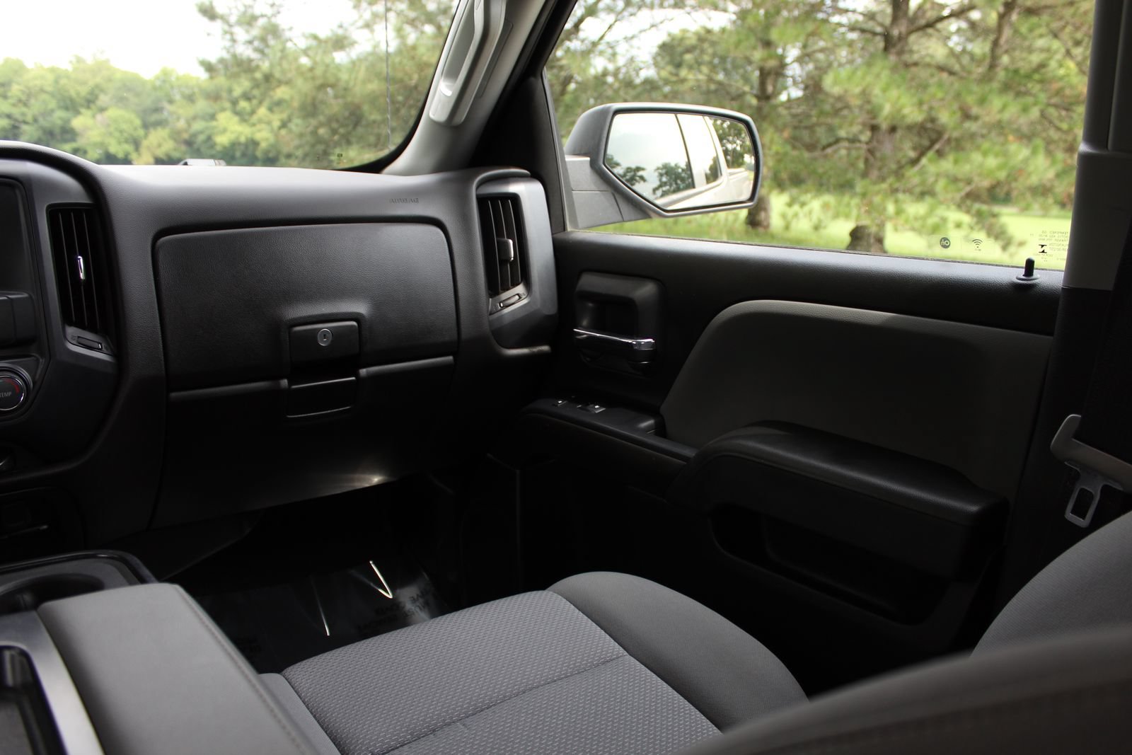 Used 2019 GMC Sierra 1500 Limited w/ Sierra Convenience Package AWD/4WD image 11