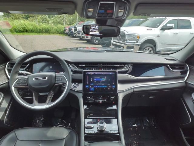 Used 2023 Jeep Grand Cherokee 4WD 4xe image 10