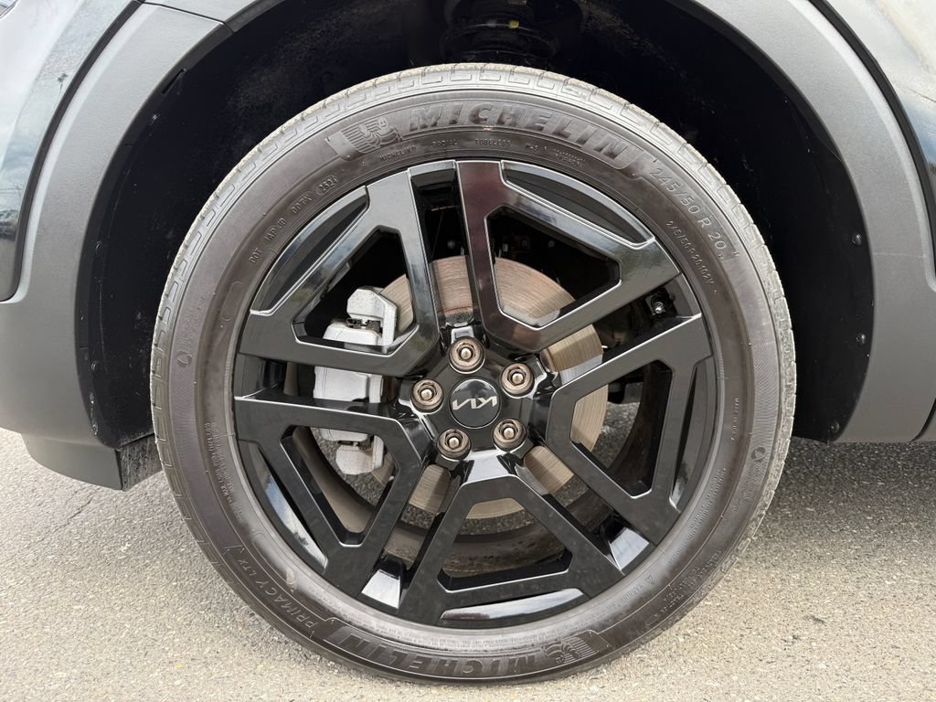 Certified 2025 Kia Telluride SX X-Line AWD/4WD image 9