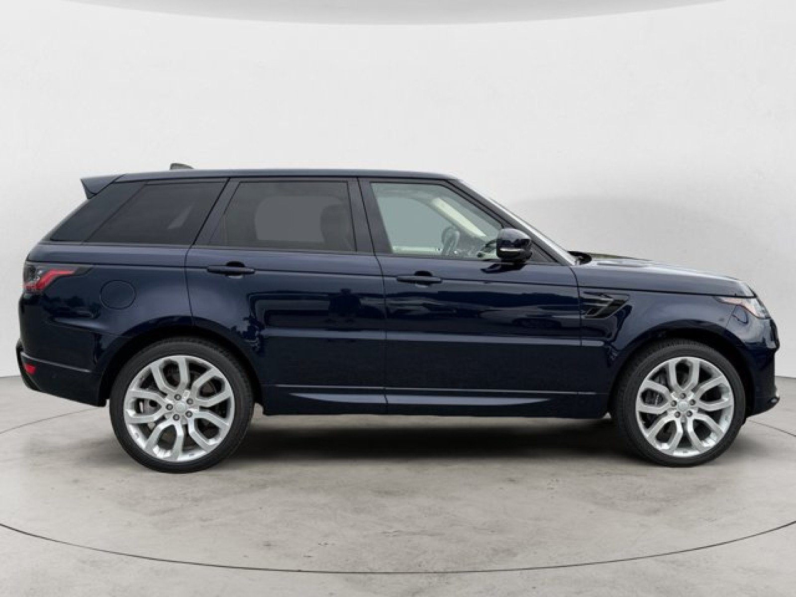 Used 2020 Land Rover Range Rover Sport HSE Dynamic AWD/4WD image 3