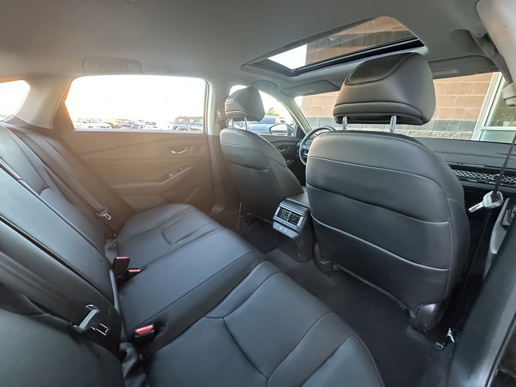 Used 2024 Honda Accord Touring image 37